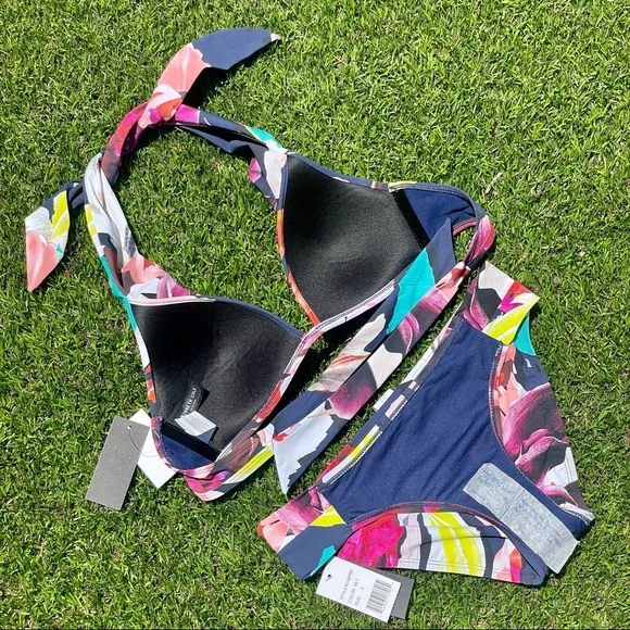 NWT! Kenneth Cole Dark Romance Bikini - Picture 7 of 7